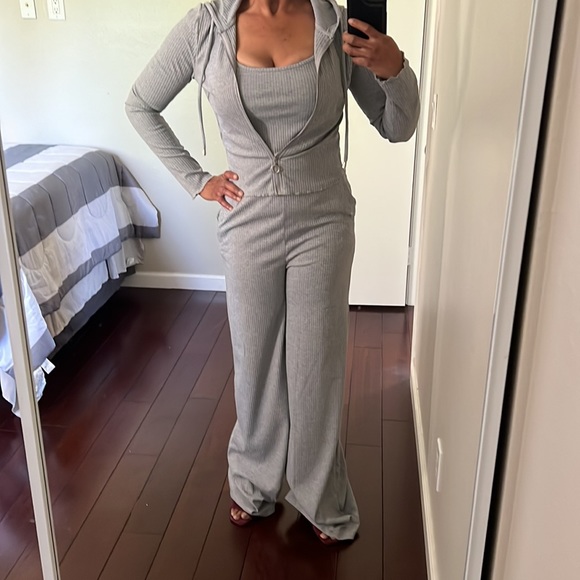 3pc set outfit - Picture 3 of 7